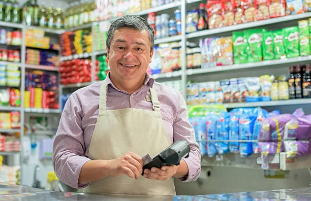 IAD Alimentos no perecederos y elementos de aseo